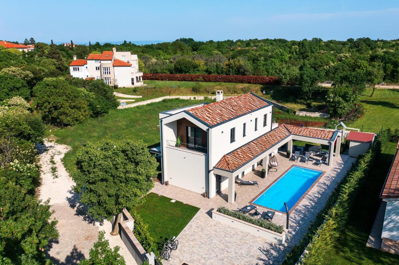 Mali Vareški Villa Nobu מראה חיצוני תמונה